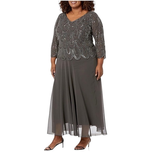 J Kara 3/4 Sleeve with Scallop Beaded Pop Over Gown NWT - Picture 1 of 5